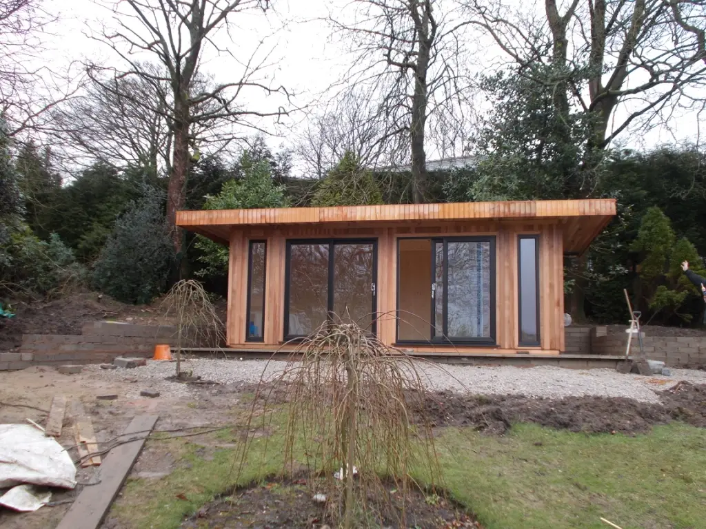 LANCASHIRE SUMMERHOUSES -THIS IS A BESPOKE SUMMER HOUSE CUSTOM BUILT CEDAR HOME OFFICE