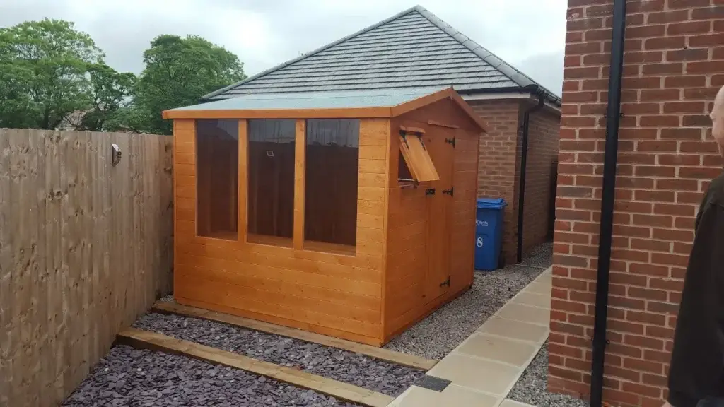 FLAT FRONTED POTTING SHED
