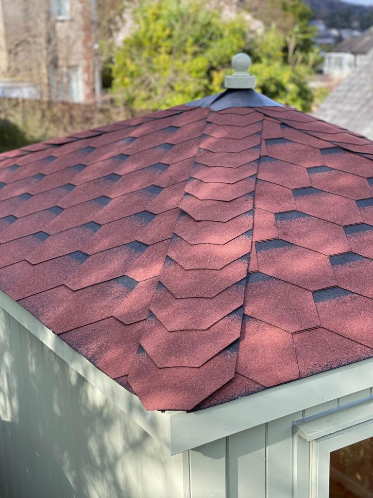 red felt tiled summerhouse roof